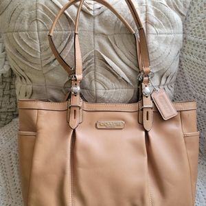 Coach Shoulder Bag